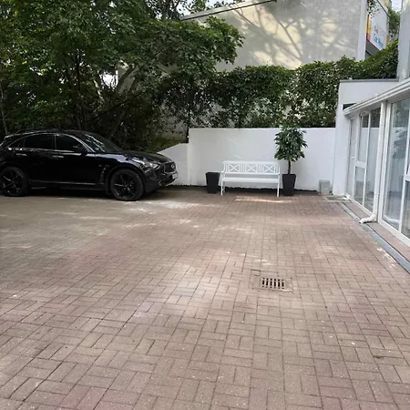 Gesundbrunnen-2 公寓 *